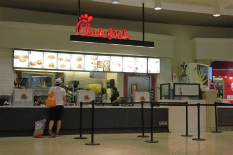 Chick fil a tampa - The traffic is so bad in Tampa Bay that even chicken sandwiches are avoiding the roads at all costs. Yesterday, the E. Brandon/Valrico Chick-fil-A restaurant (located at 1504 E. Brandon Blvd ...